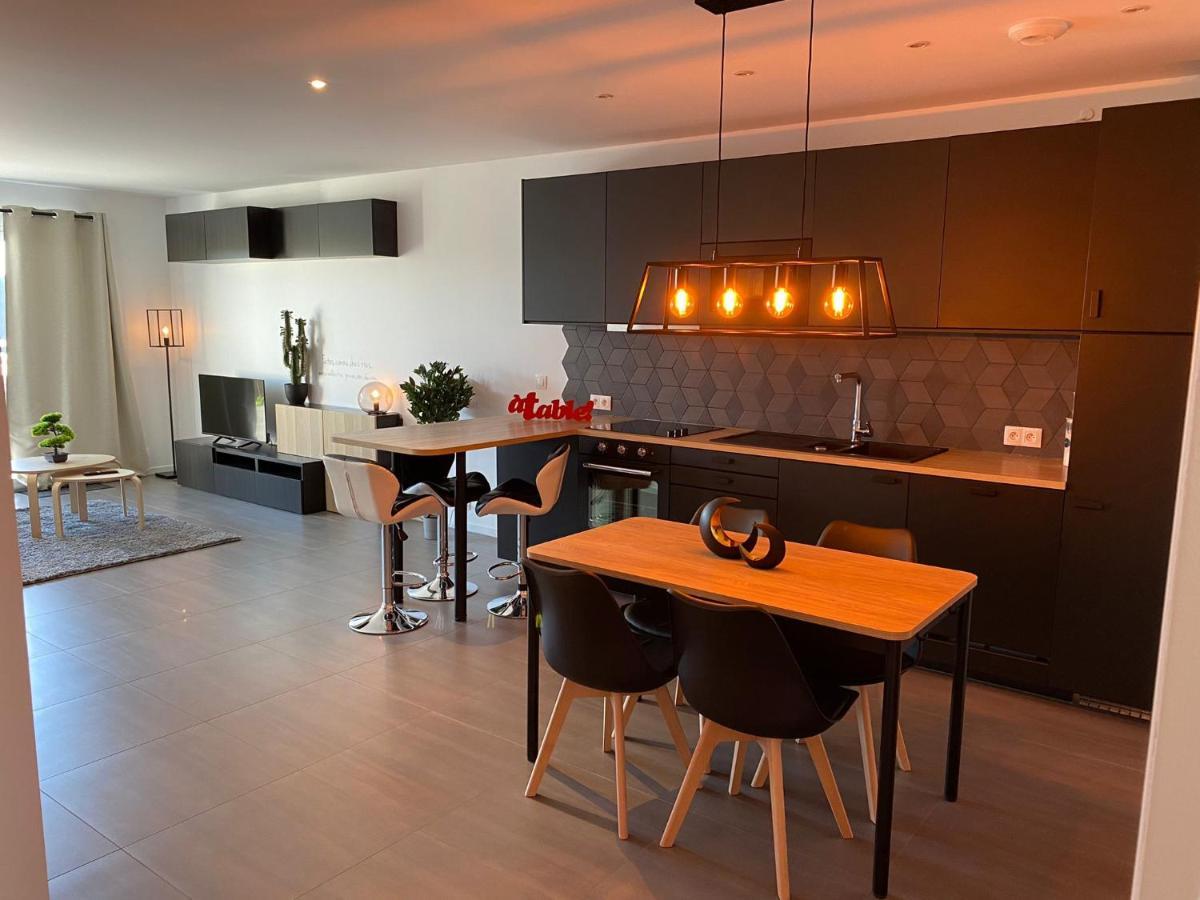 Gold Cocoon T3 74M2 Proche Centre Ville Villejust Luaran gambar