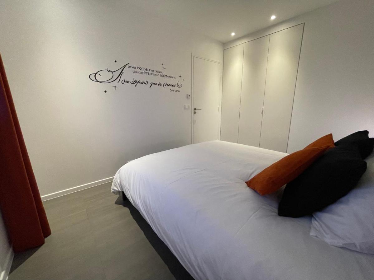 Gold Cocoon T3 74M2 Proche Centre Ville Villejust Luaran gambar