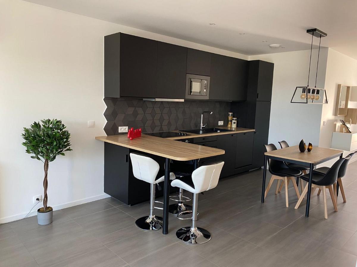 Gold Cocoon T3 74M2 Proche Centre Ville Villejust Luaran gambar